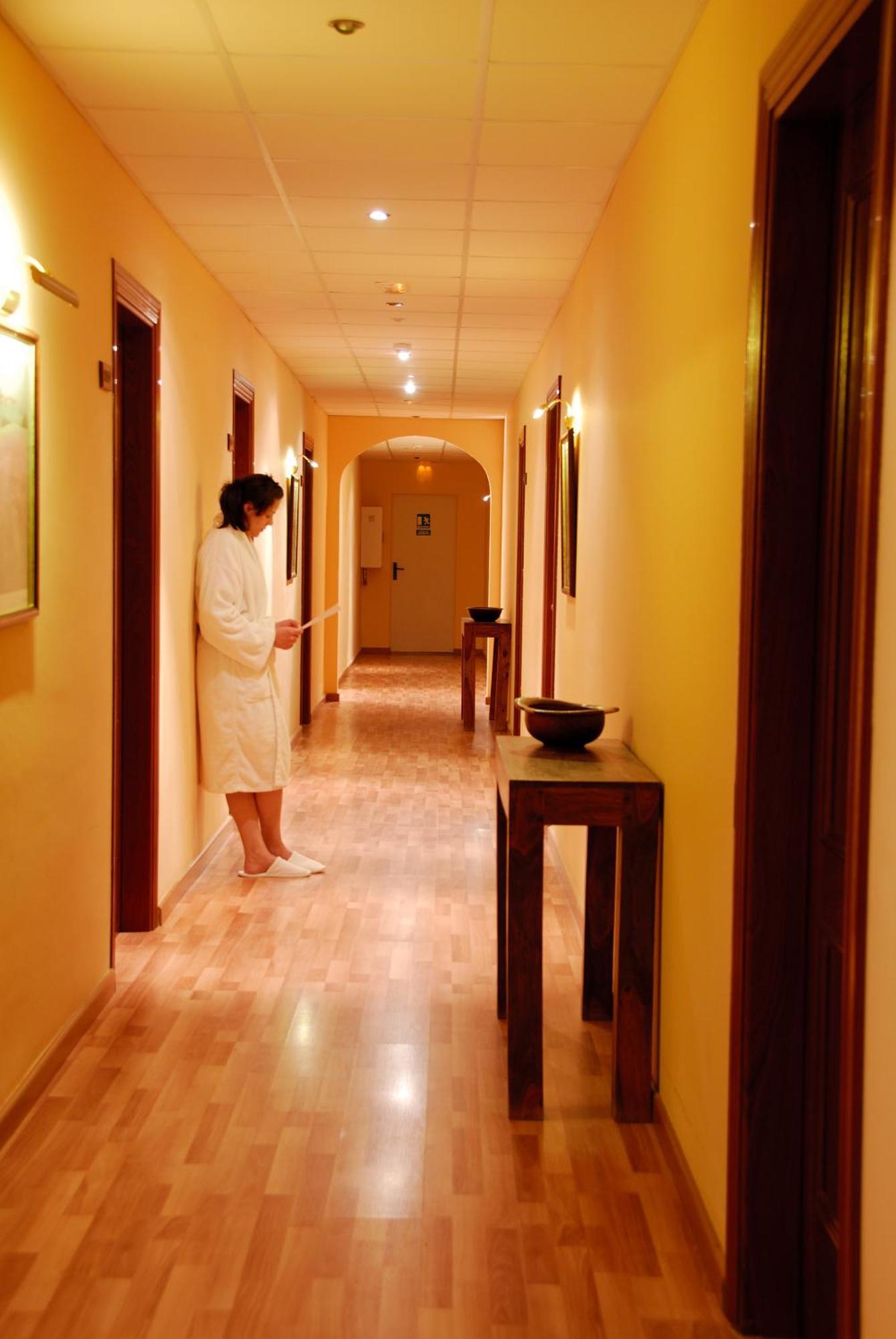 Hotel Balneari De Vallfogona De Riucorb Екстериор снимка