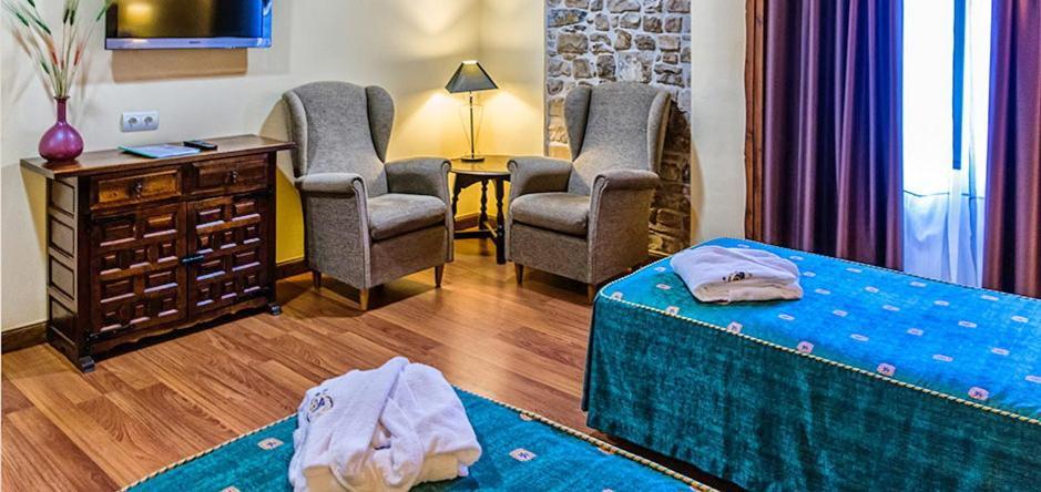 Hotel Balneari De Vallfogona De Riucorb Екстериор снимка